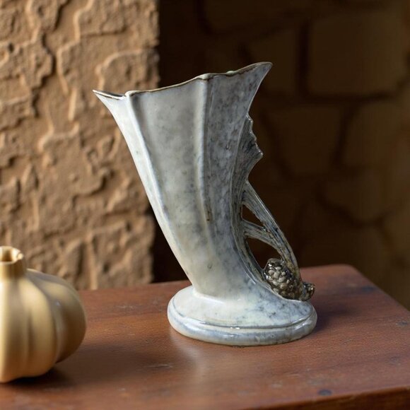 MCM Cornucopia Vase Pinecones Vintage Pottery 8 inches - Picture 10 of 10